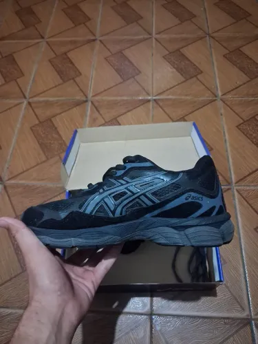 Tênis Asics Gel NYC - Preto/Cinza