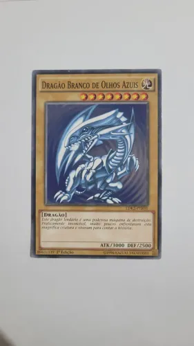 Dragão Branco de Olhos Azuis e outras 4 Cartas Yu-Gi-Oh!