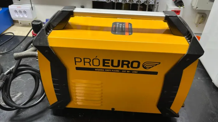 Máquina de corte plasma
