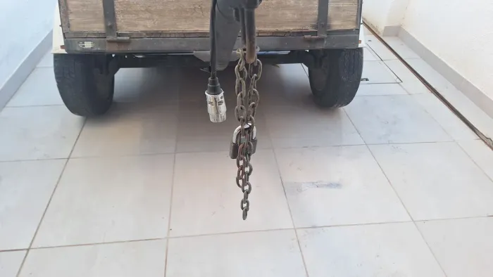 Vendo carretinha karmanguia ano 1996