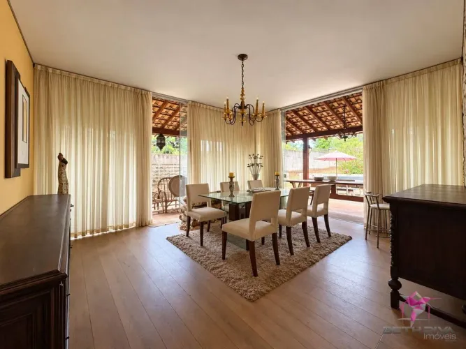 Refúgio na Natureza com 1.500 m² Próximo ao Lago de Santa Cruz