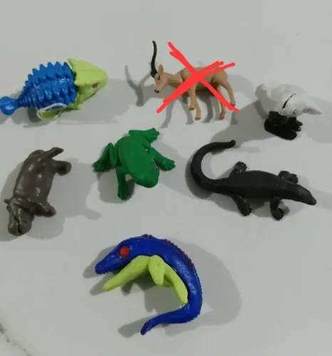 Bonecos kinder Ovo, 15 reais cada