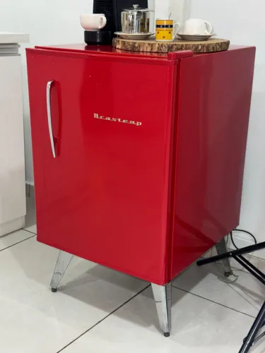 Frigobar / Geladeira Brastemp Retrô Vermelha