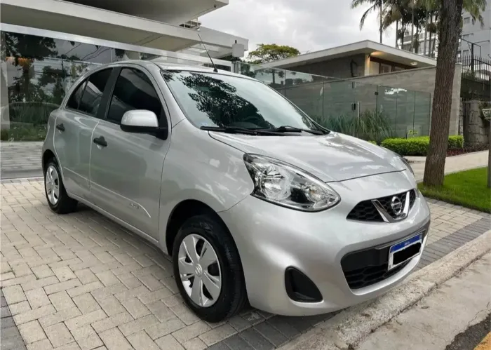 Nissan March S 1.0 12V Flex 5P 2017