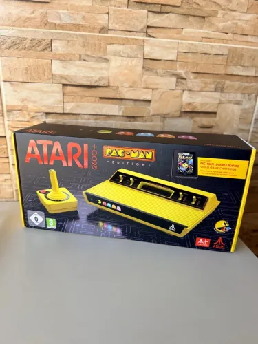 Atari 2600+ Pac Man Edition NOVO Lacrado ( faço envio )