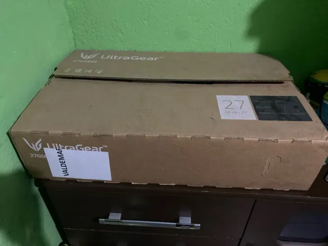 Monitor LG UltraGear 27 Polegadas 180Hz