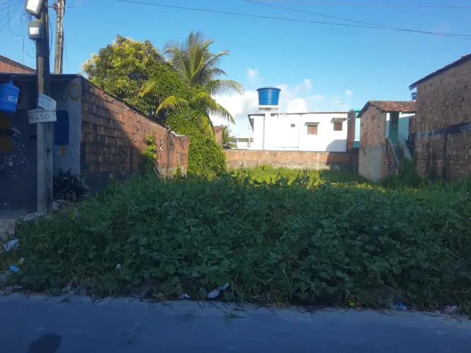 VENDO TERRENO EM ENSEADA DOS CORAIS 12 × 30 M² LEGALIZADO.