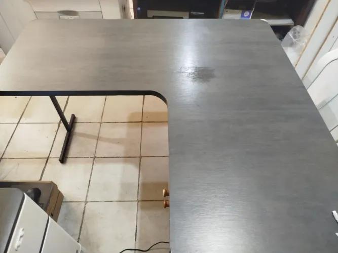 Mesa em L