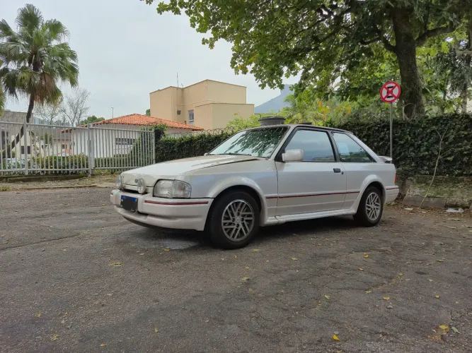 Ford Escort XR3 1.8 / 1.6 Beneton/form./laser 1992