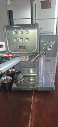 Vendo maquina de café expresso
