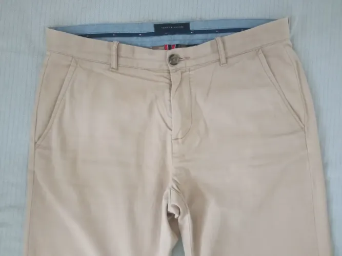 Calça Tommy Hilfiger 42 Masc