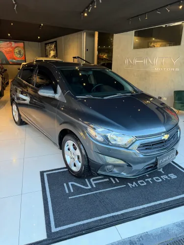 Chevrolet Onix Hatch LT 1.4 8V Flex Aut. 4P 2019