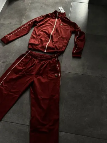 Conjunto FILA Classic GT Masculino Bordô - Jaqueta + Calça Tam. P