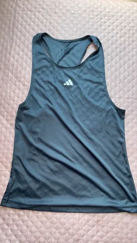 Camiseta adidas feminina 