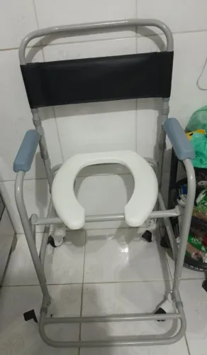 CADEIRA DE BANHO 