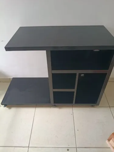 Rack semi novo