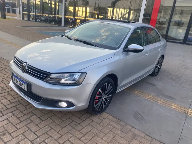 Volkswagen Jetta Highline 2.0 TSI 16V 4P Tiptronic 2014