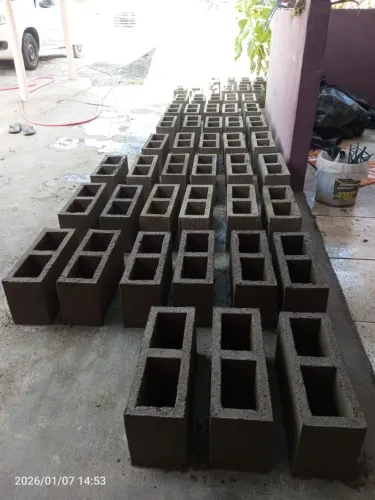 palanques e blocos de concreto