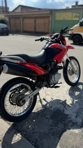 Honda bros NXR 125 ES