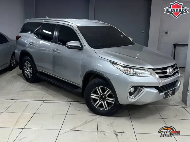 Toyota Hilux SW4 SRV 4X2 2.7 Flex 16V Aut. 2018