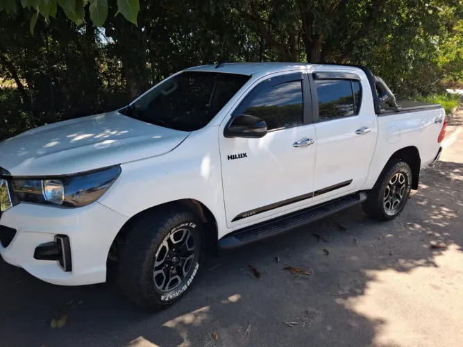 Toyota Hilux CD 4X4 2.8 Diesel Mec. 2019