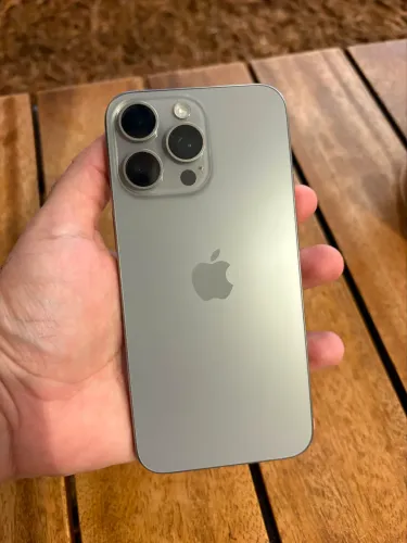 iPhone 15 Pro Max