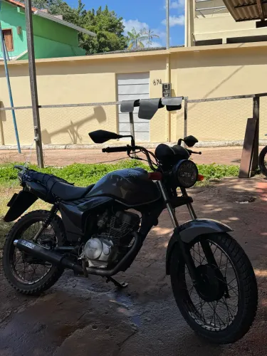 Vendo moto fan 150 2010