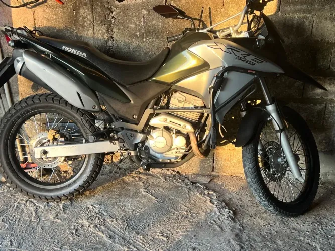 Xre 300