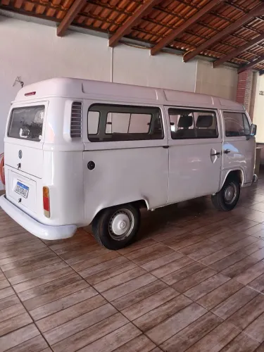 Volkswagen Kombi Standard 1.4 MI Total Flex 8V 2012
