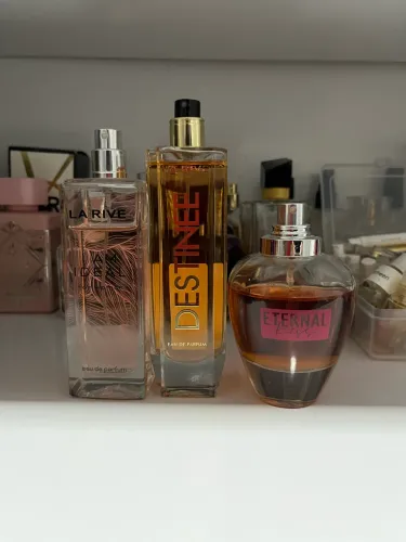 3 perfumes la rive