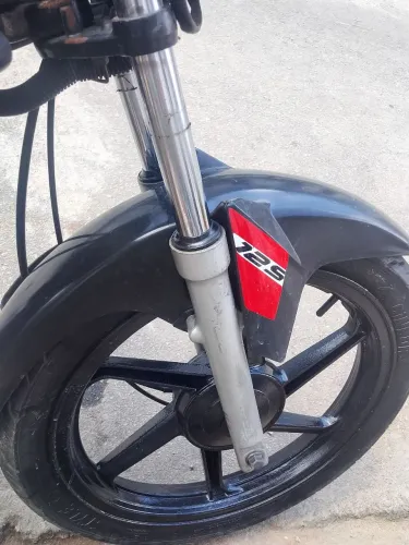 Moto toda certinha mas não passa pro nome