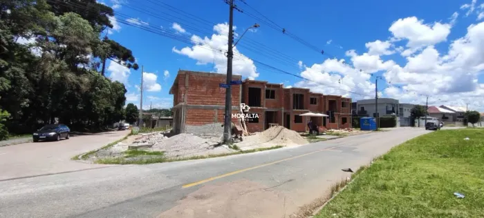 Sobrados à Venda no Bairro CIC Curitiba/PR