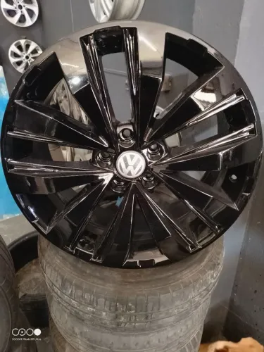 Roda da Amarok v6