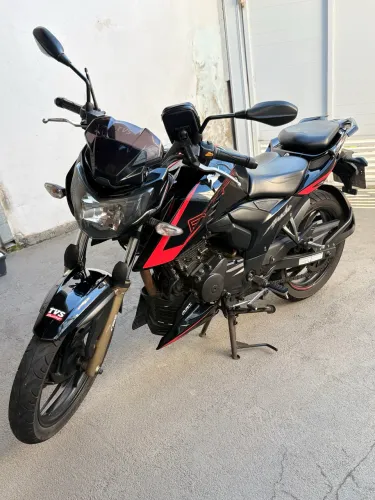 Dafra Apache RTR 200cc