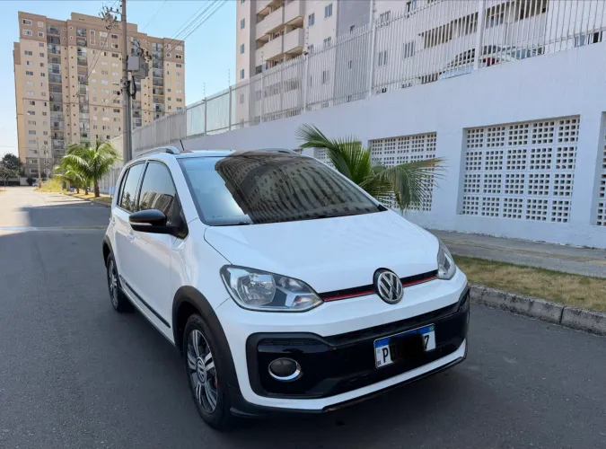 Volkswagen Up! Cross 1.0 TSI Total Flex 12V 5P 2018