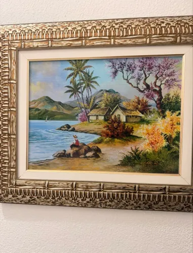 Pintura com moldura trabalhada