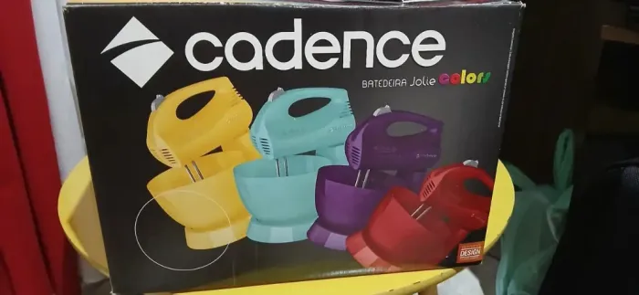 Batedeira Jolie Cadence Vermelha - 220V