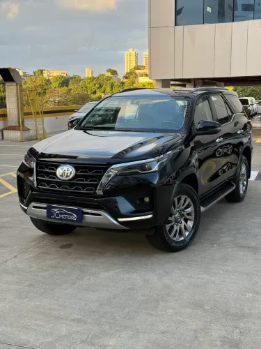 Toyota Hilux SW4 SRX 4X4 2.8 TDI 16V Dies. Aut. 2021