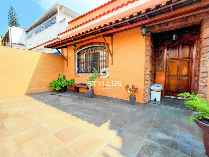 Casa Linear com Anexo e Espaço Gourmet no Méier! RO01X