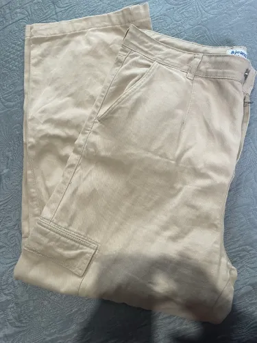 Vendo calça wide leg cargo