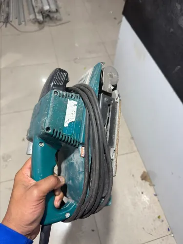 Lixadeira de cinta para vidro