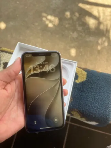 Vendo ou troco iPhone 11