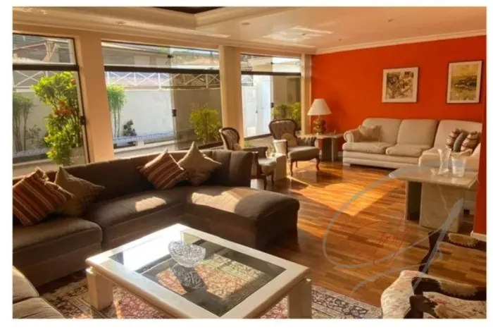 Luxuosa Casa em Condomínio à Venda em Osasco-SP, Bairro Continental: 4 Quartos, 2 Suítes, 