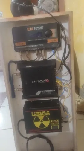 Vende-se Caixa de som bob