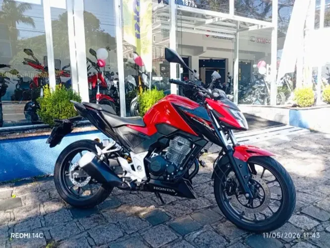 HONDA  CB 300F TWISTER  Oportunidade
