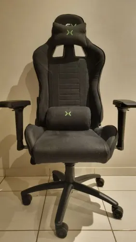 Vendo Cadeira Gamer Olympians Poseidon Tecido Preta usada