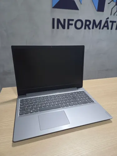 Notebook Lenovo i3 8 geração/ 4gb de ram e SSD 256gb