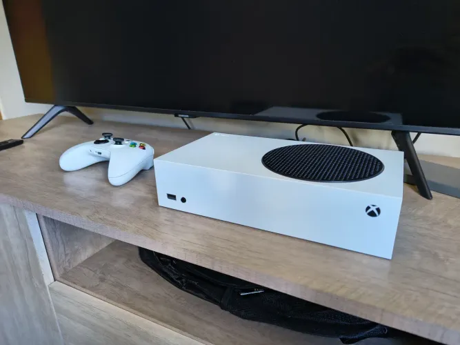 Xbox séries s 512g usando em bom estado