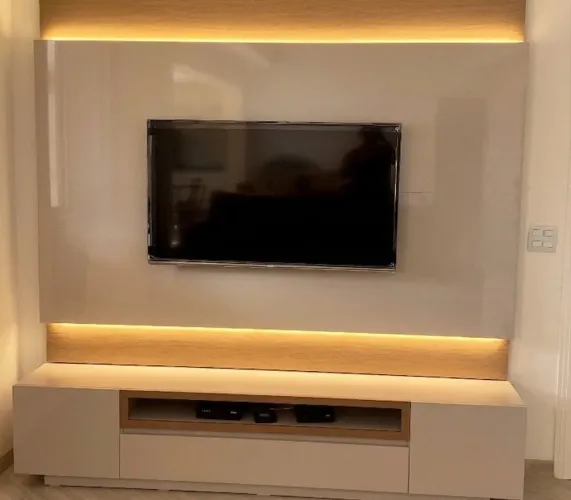 Rack com painel
