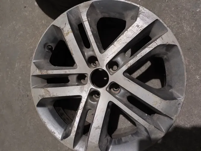 Roda de Fiat touro 